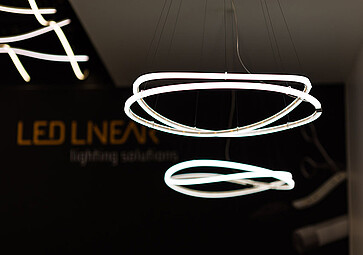 Impressions of Light + Building 2016